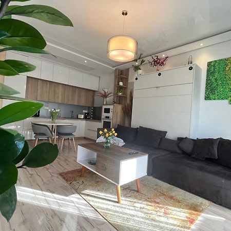 Cozy Apartment Братислава Экстерьер фото