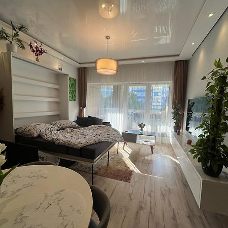 Cozy Apartment Братислава Экстерьер фото
